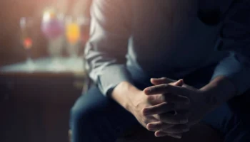 Câu chuyện thám tử VDT và vụ án theo dõi chồng ngoại tình với bạn thân của vợ